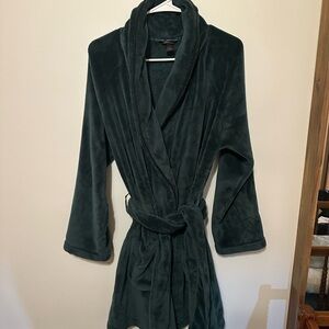 Plush Dark Green Robe